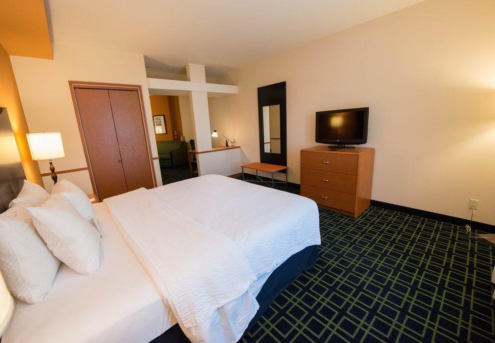 Fairfield Inn & Suites Seattle Bremerton Bagian luar foto