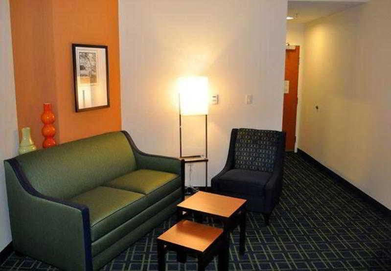 Fairfield Inn & Suites Seattle Bremerton Bagian luar foto